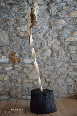 Ondines : sculpture bois et bronze, 170 cm x 25 cm, 2017