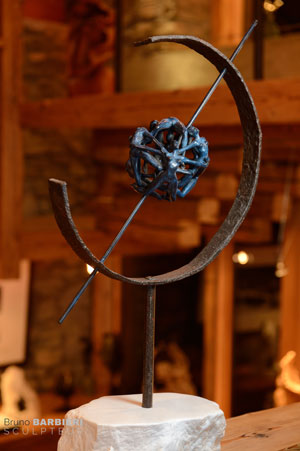 La Mappemonde : sculpture en bronze, 2004